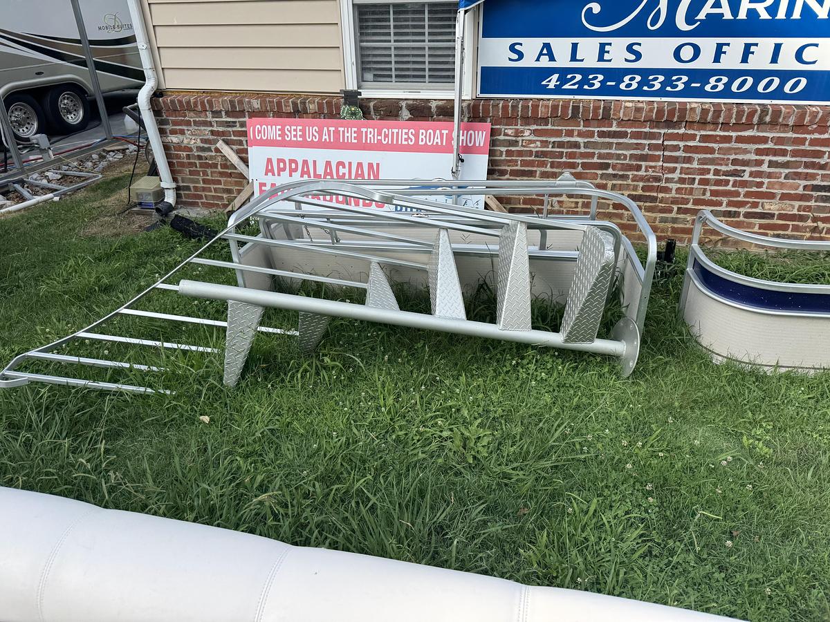 Used 2005 Premier 310 Boundary Waters UD