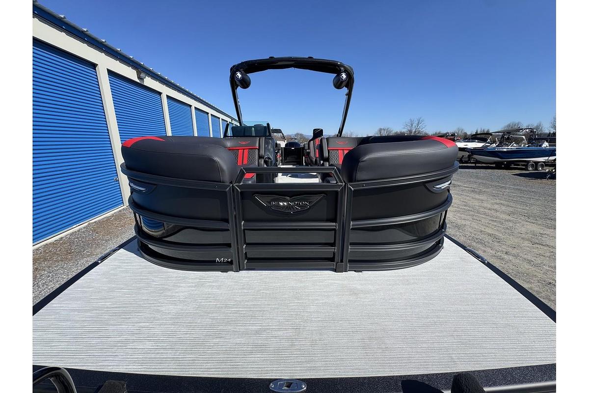 2025 Bennington 24 MFB