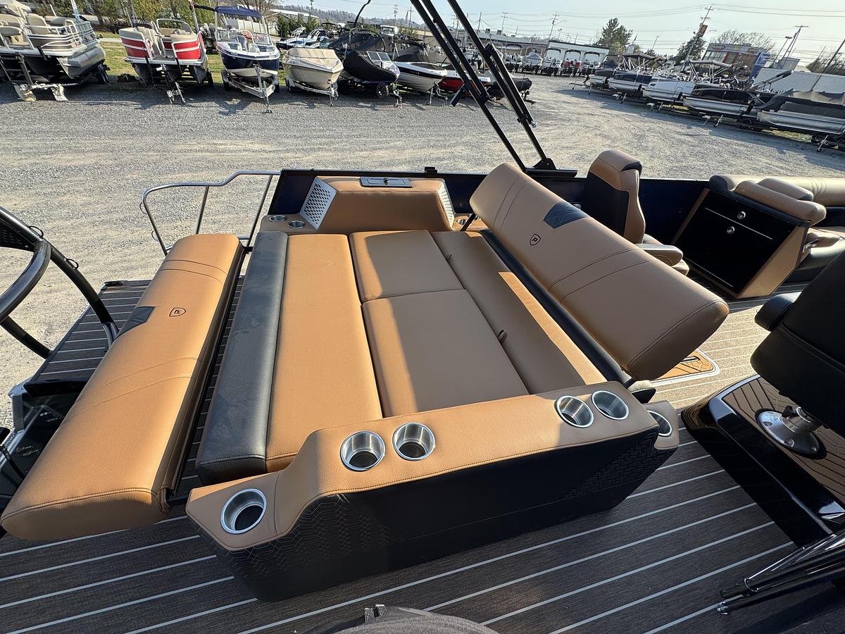 2026 Premier 250 Intrigue RL