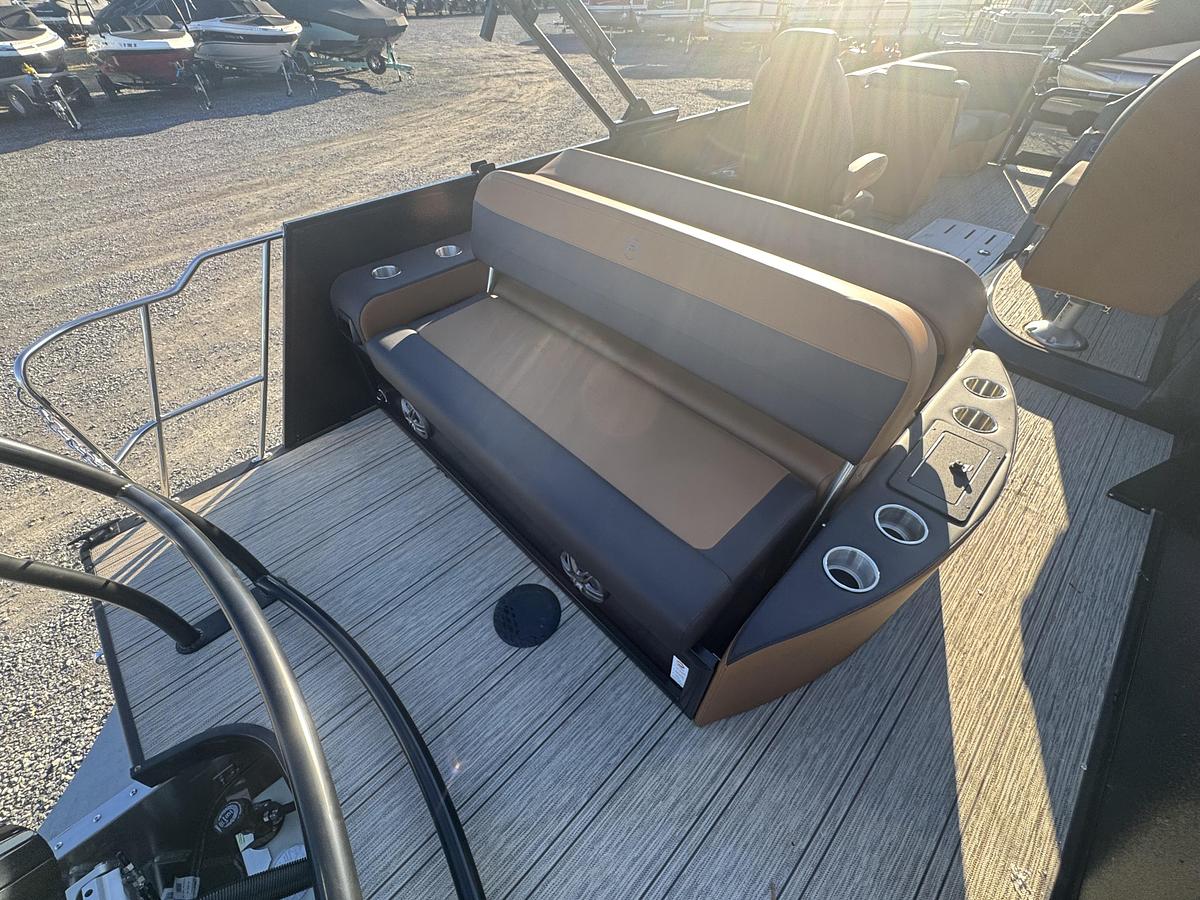 2026 Premier 230 SunSation RL