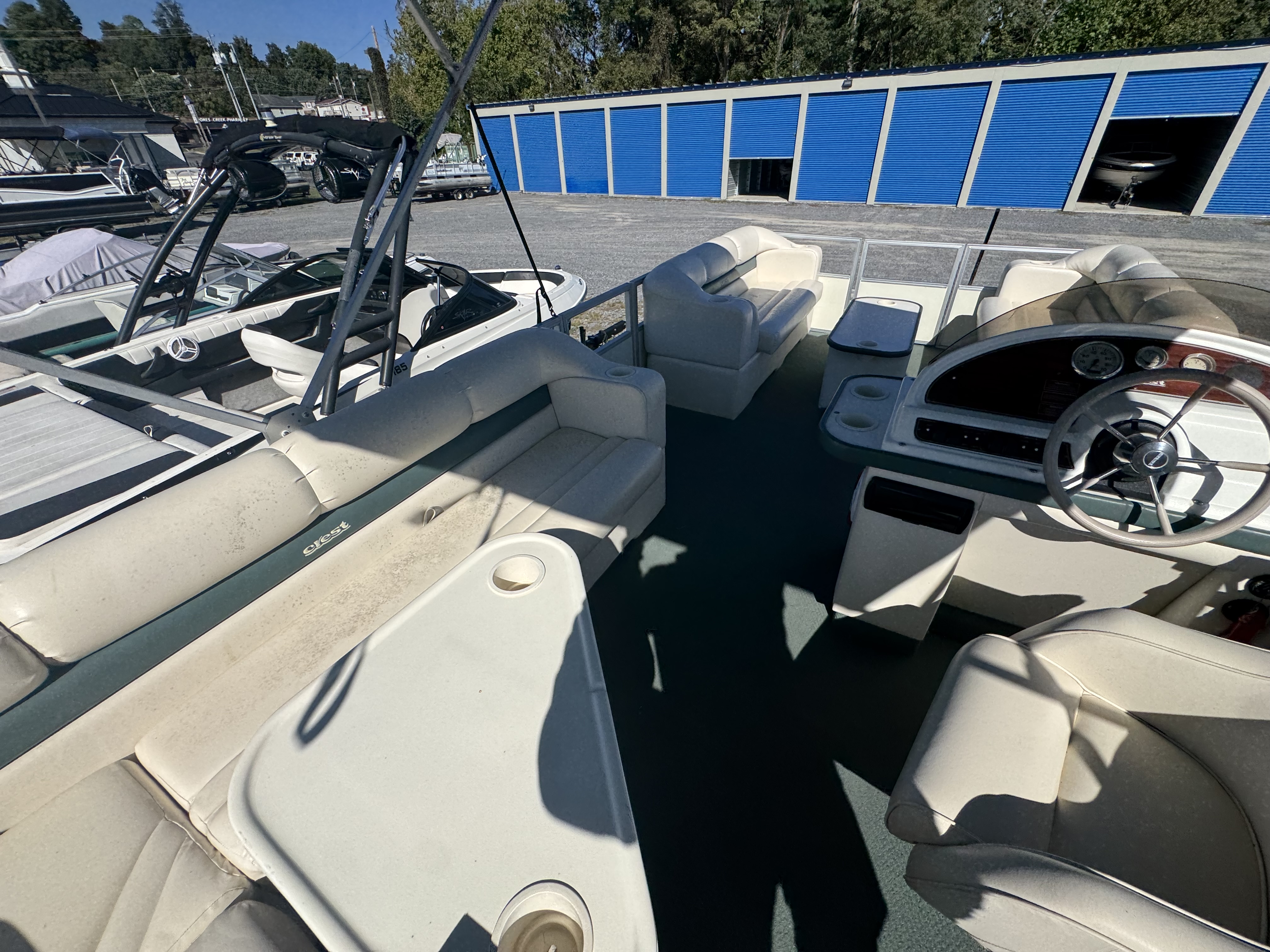Used 2000 Crest Crest II DL