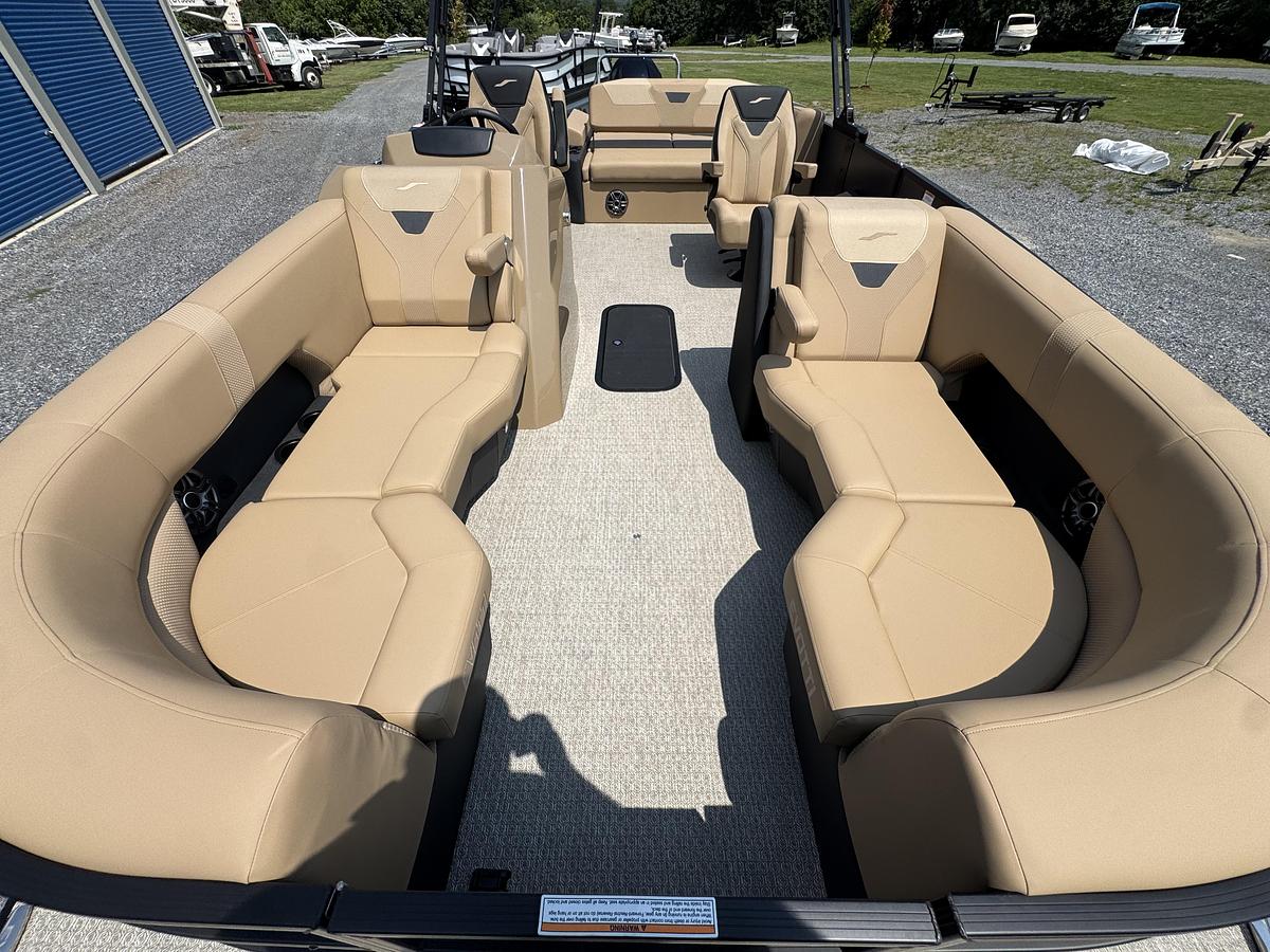 2027 Evotti 523CS 25.5 ft.