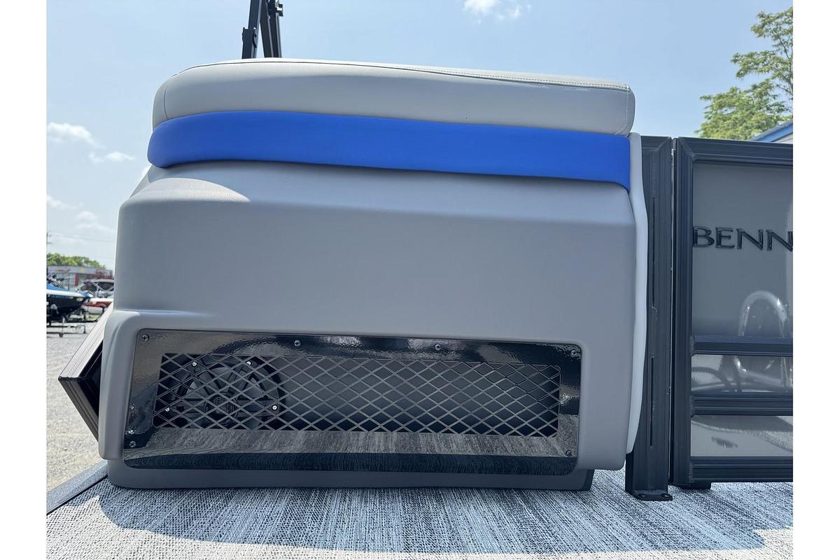 2025 Bennington 24 MFB