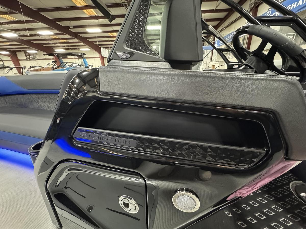 2026 Bennington 24 MSB Sport