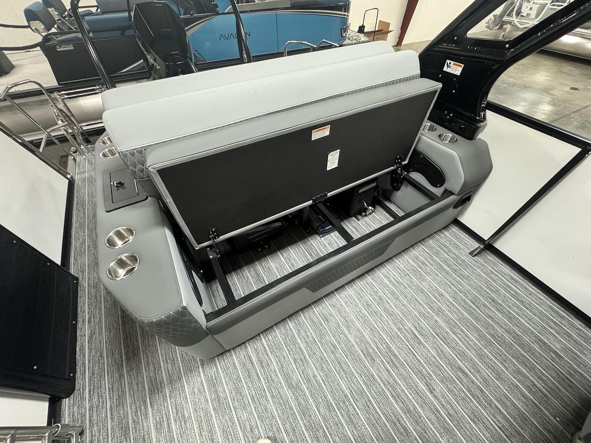 2026 Premier 250 Solaris RL