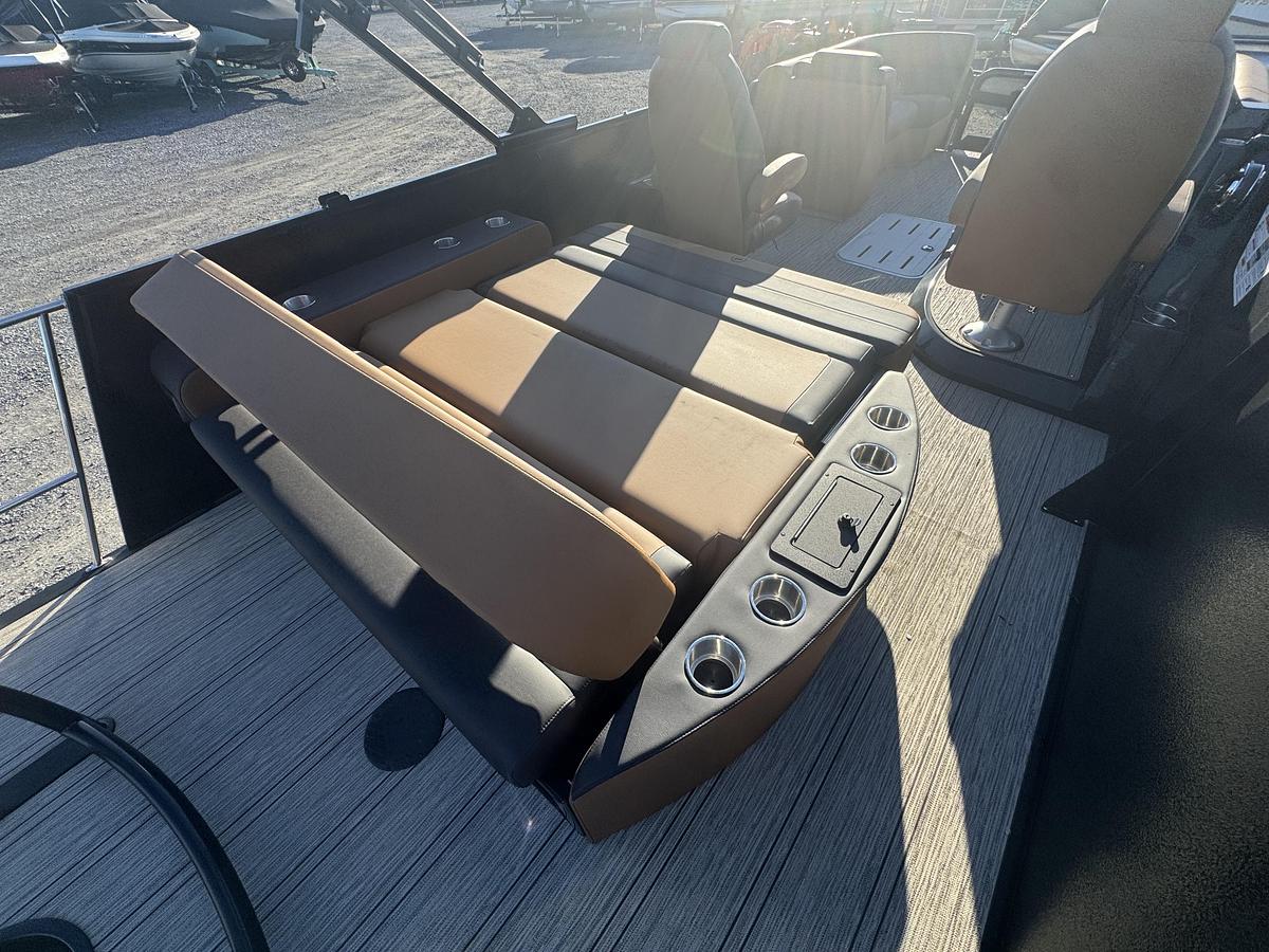 2026 Premier 230 SunSation RL