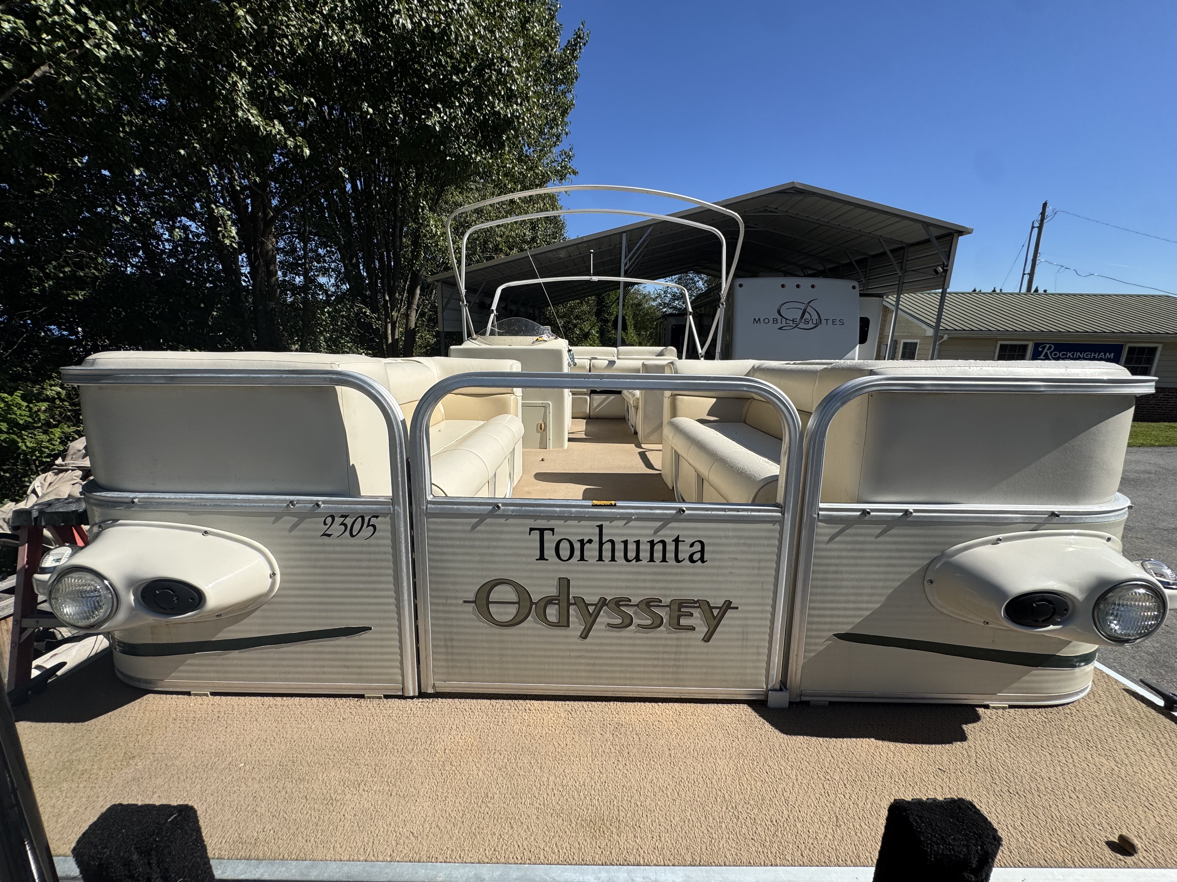 Used 2004 Odyssey 2305 MILLENNIUM