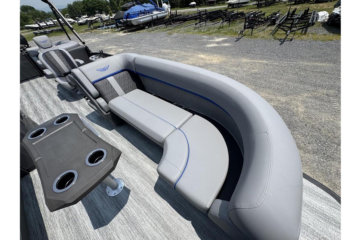 2025 Bennington 24 MFB