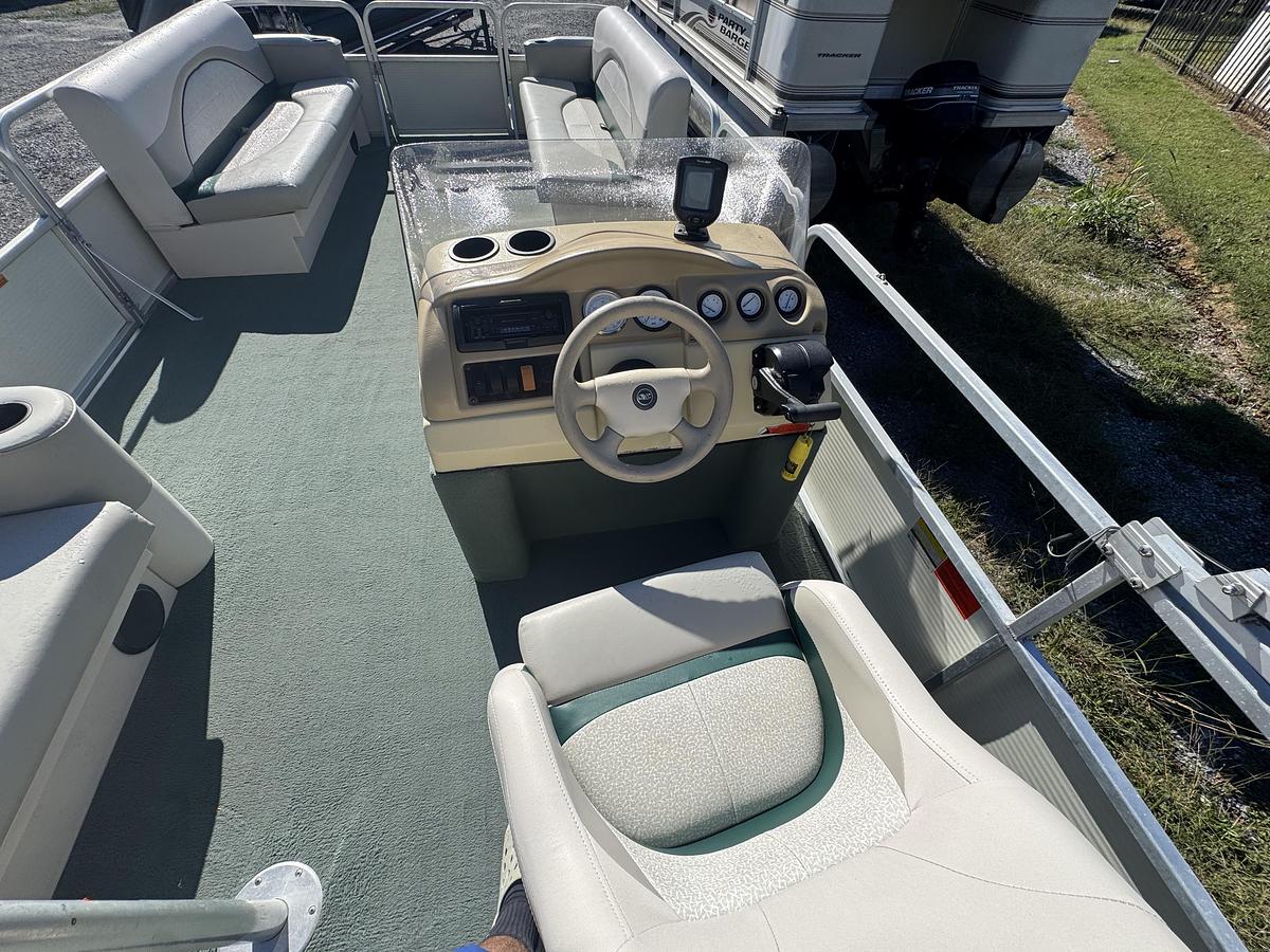 Used 1998 Grumman (Lowe) Fun Ship