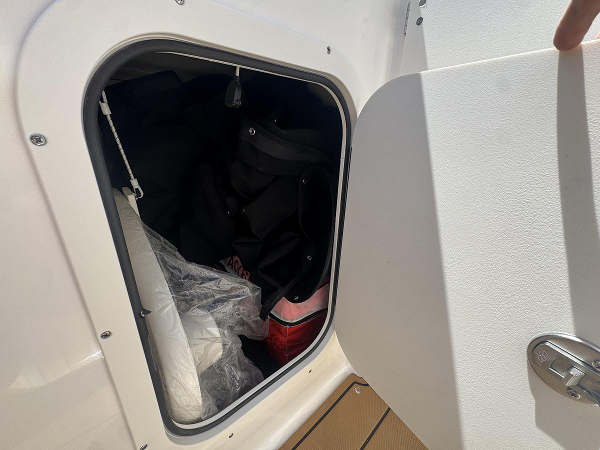 Used 2023 Chaparral 23 SSI Outboard