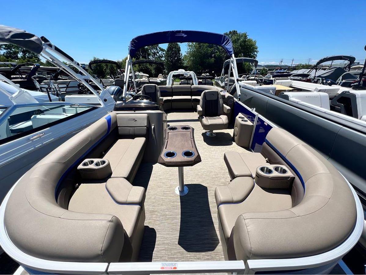 Used 2023 Bennington 21 SXSR