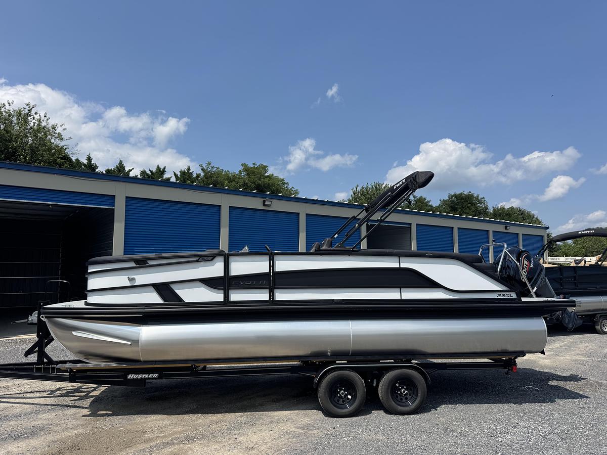 2027 Evotti 523QL 25.5 ft.