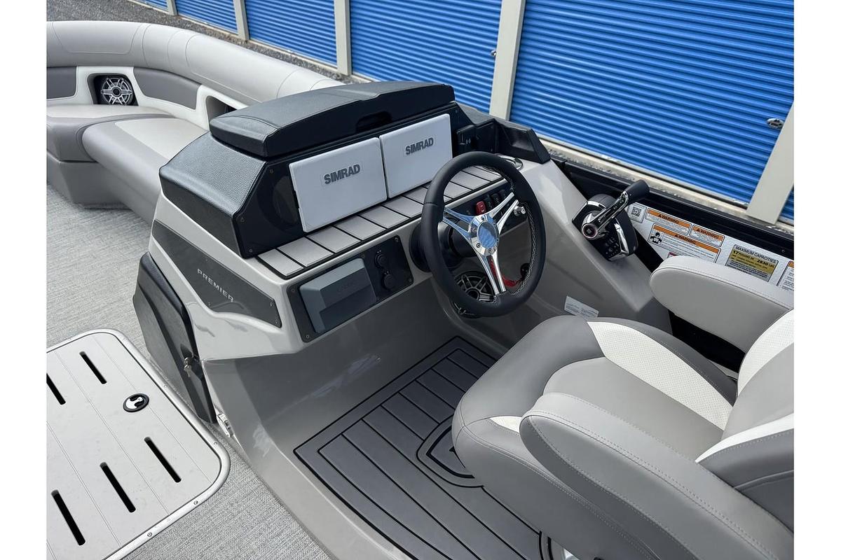 2025 Premier Solaris REV 250