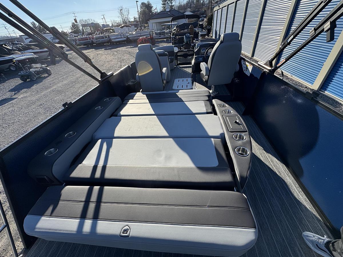 2026 Premier 230 SunSation RL