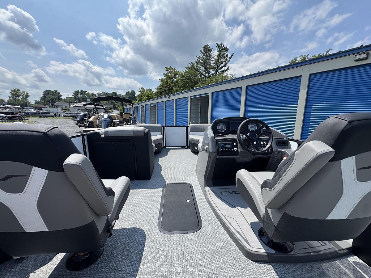 2027 Evotti 521CS 23.5 ft.