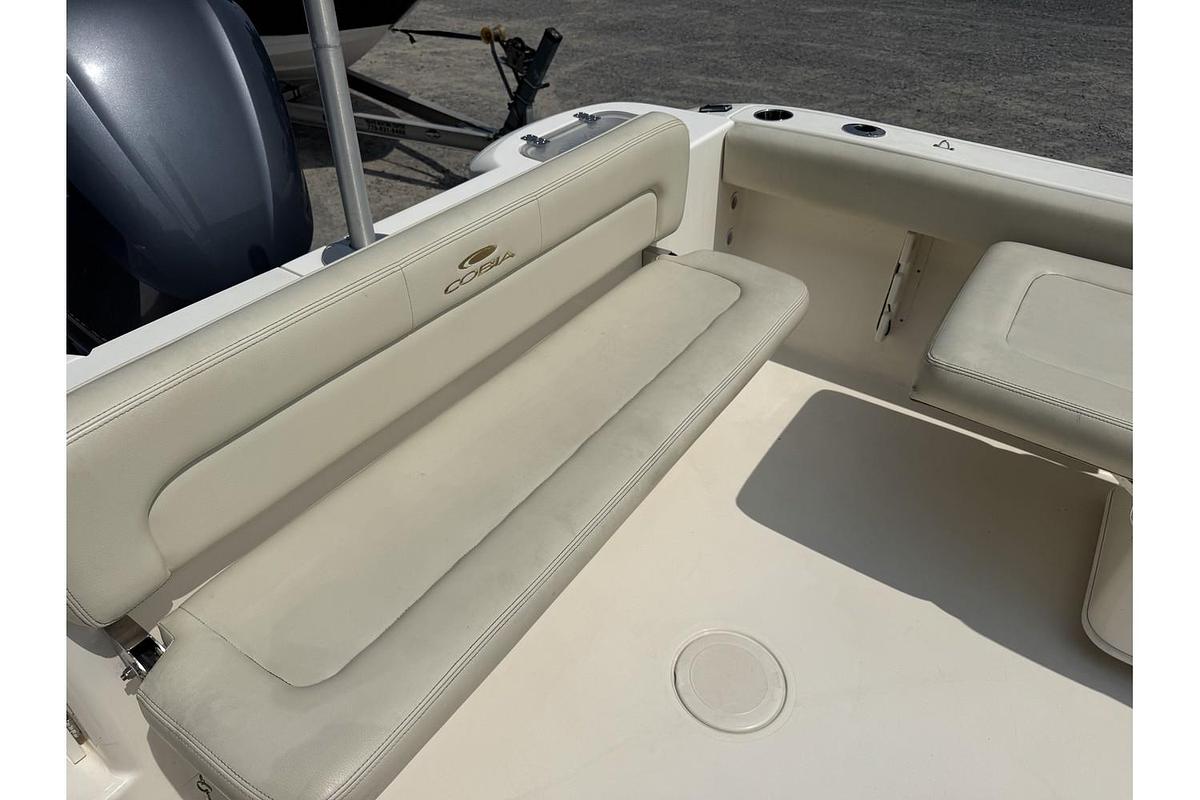 Used 2021 Cobia 220 DC