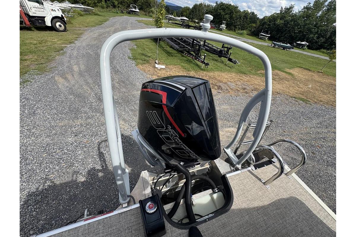 2024 Premier 250 Solaris UPPER DECK