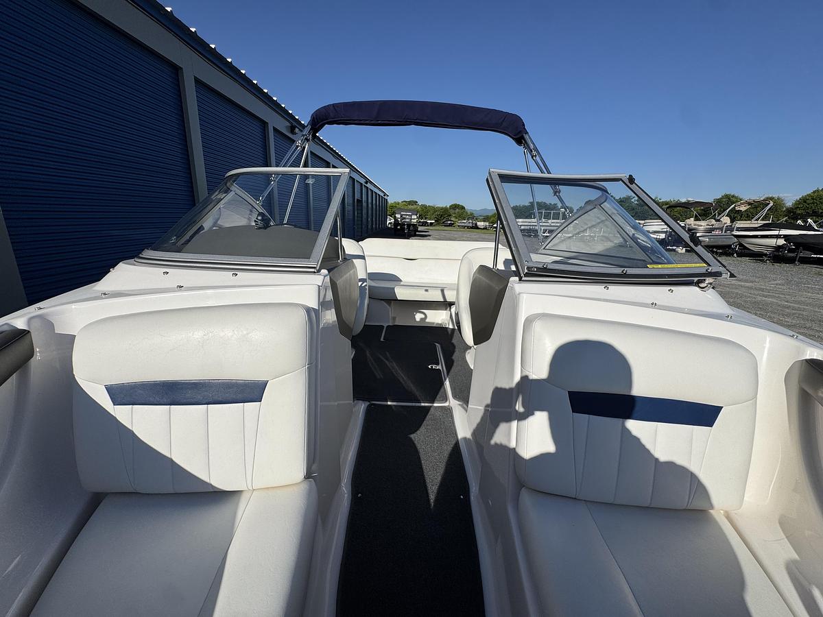 Used 2011 Regal 1900 LE