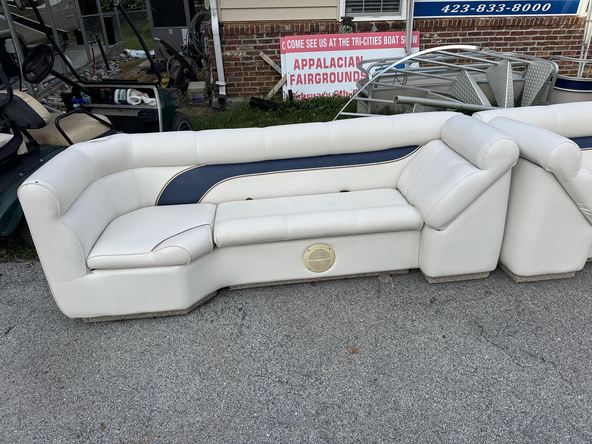 Used 2005 Premier 310 Boundary Waters UD