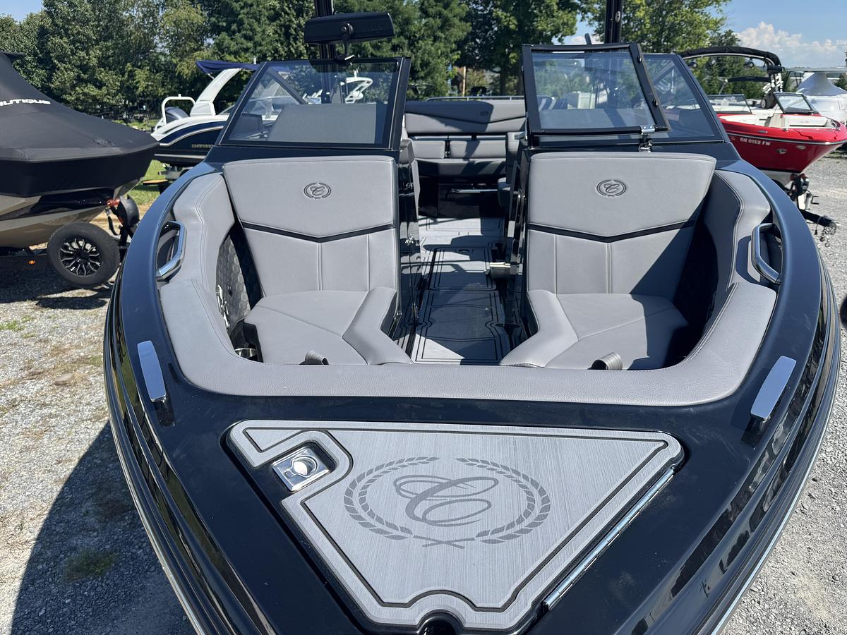 2026 Cobalt R4 Surf