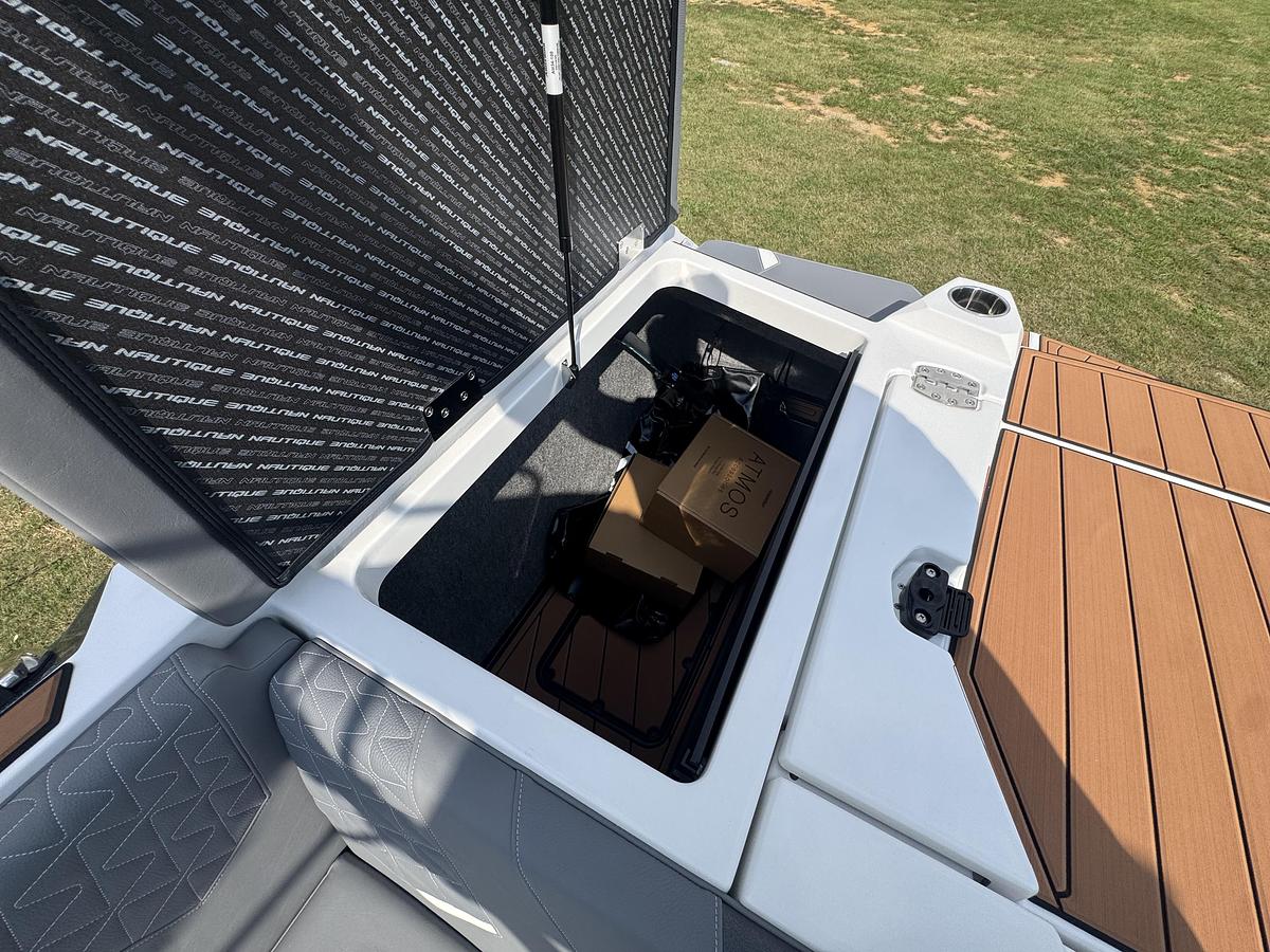 2027 Nautique Super Air GS22