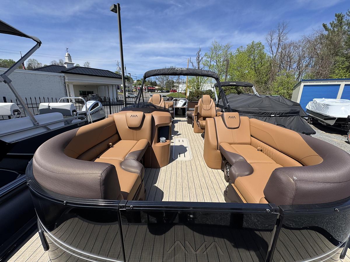 2026 Avalon 25 LSZ QLS