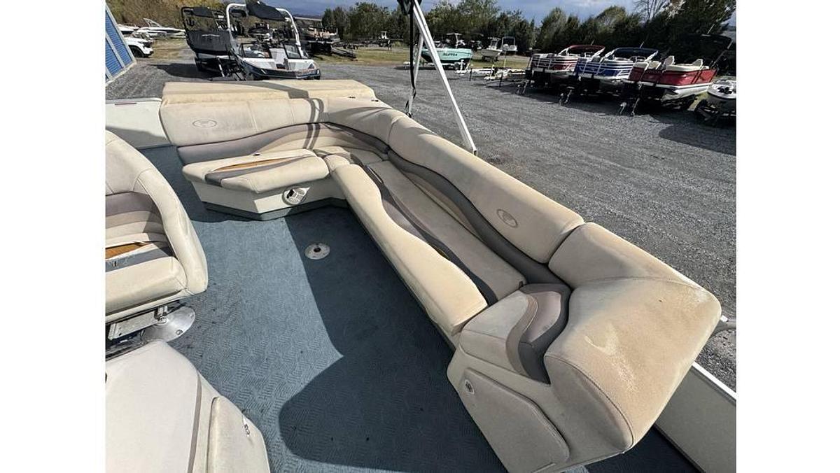 Used 2004 Fisher Freedom 200 Freedom