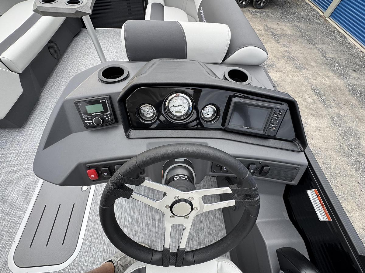 2026 Bennington 22 SSR-Tritoon