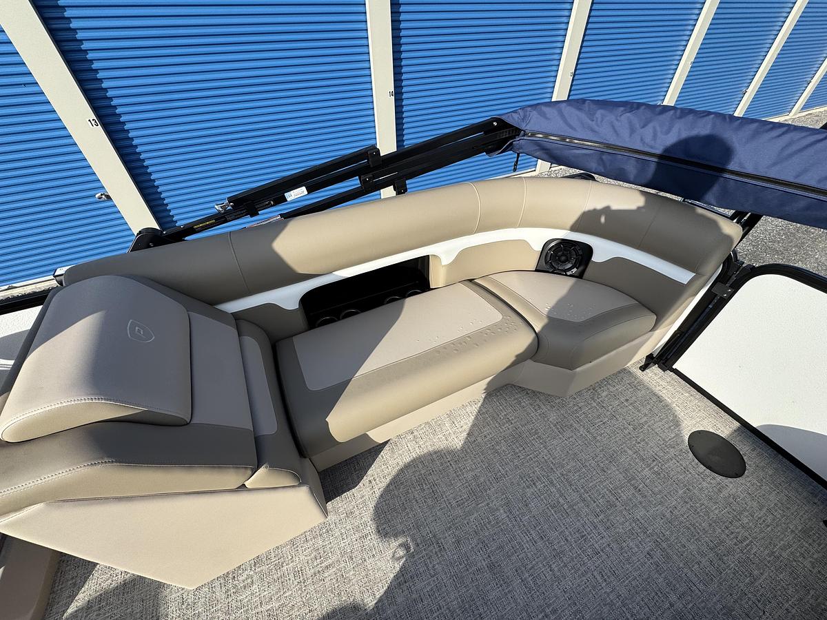 2026 Premier 230 SunSation RL