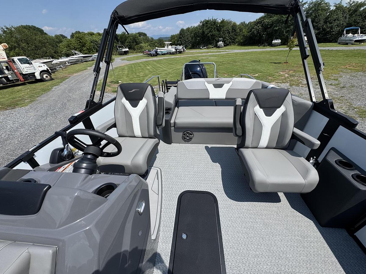 2027 Evotti 521CS 23.5 ft.
