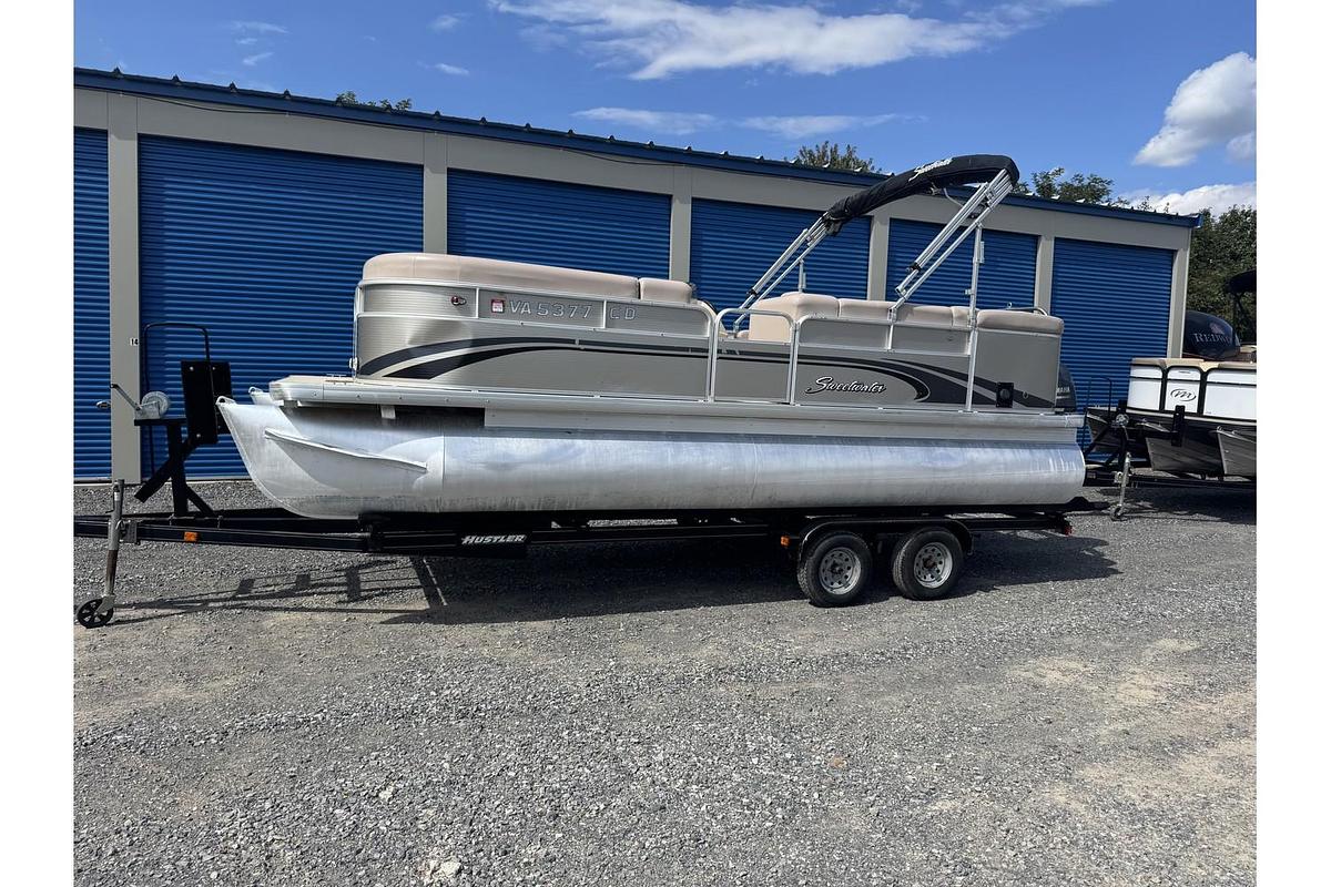 Used 2013 Sweetwater Sweetwater SW 2286