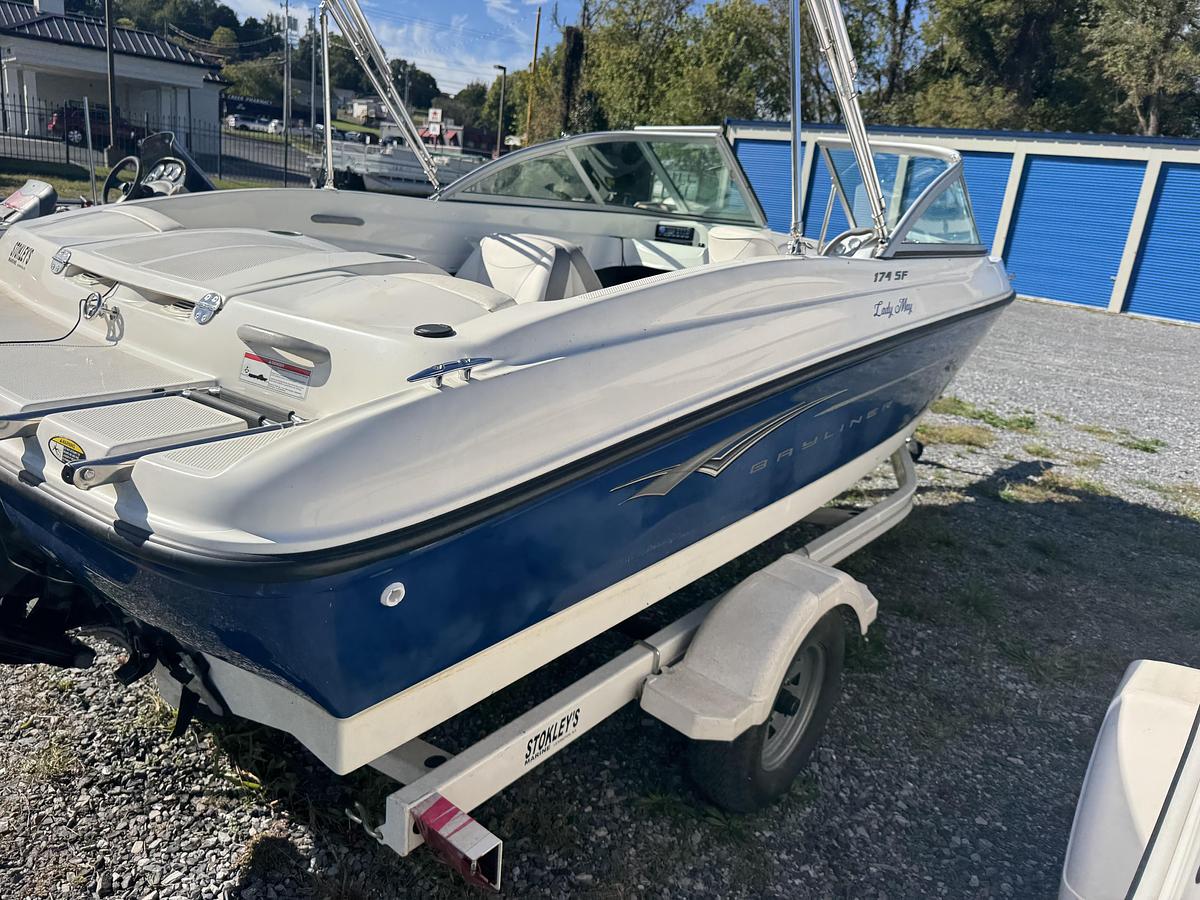 Used 2010 Bayliner 174 SF