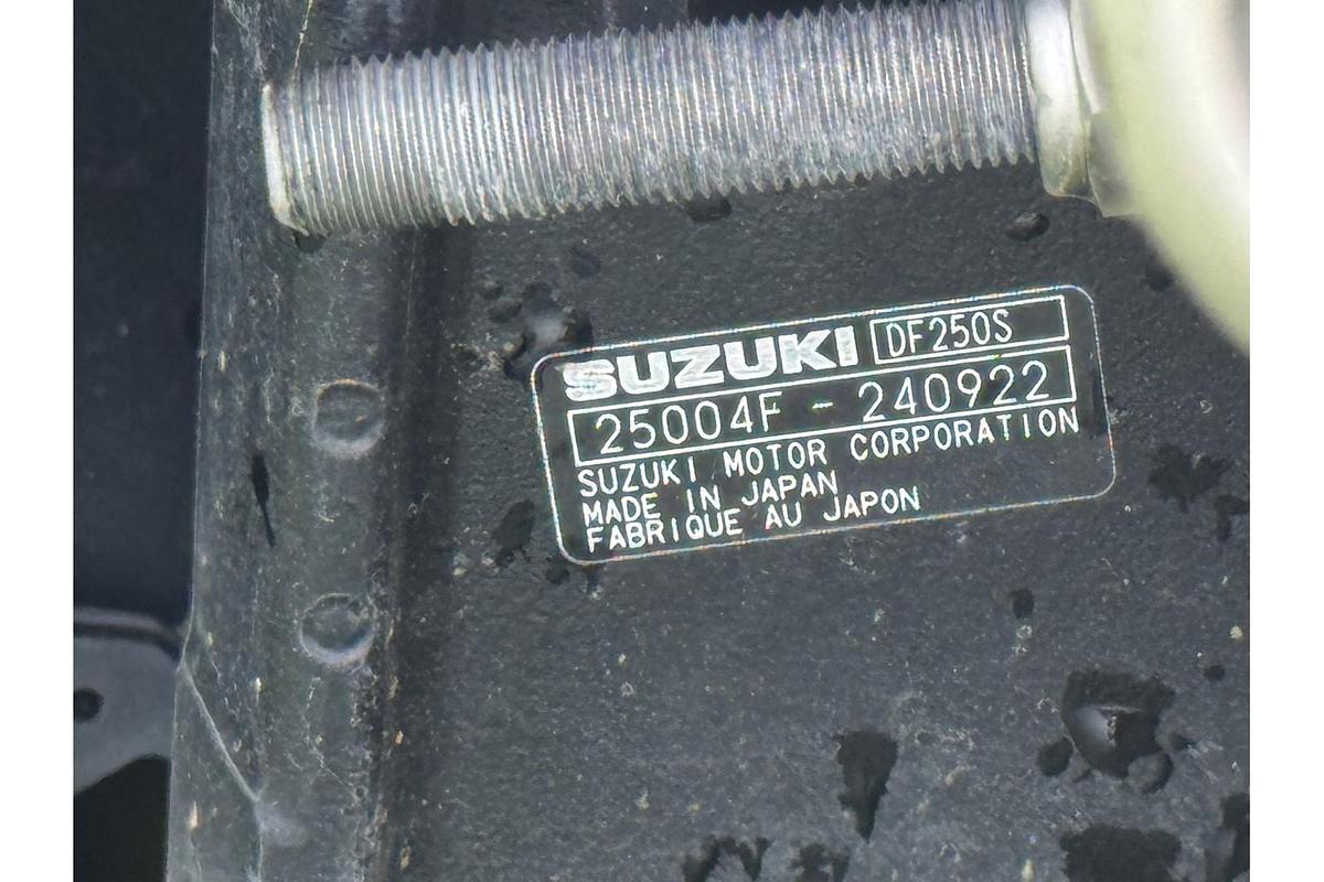 Used 2022 Premier Sunspree RF 230 CL