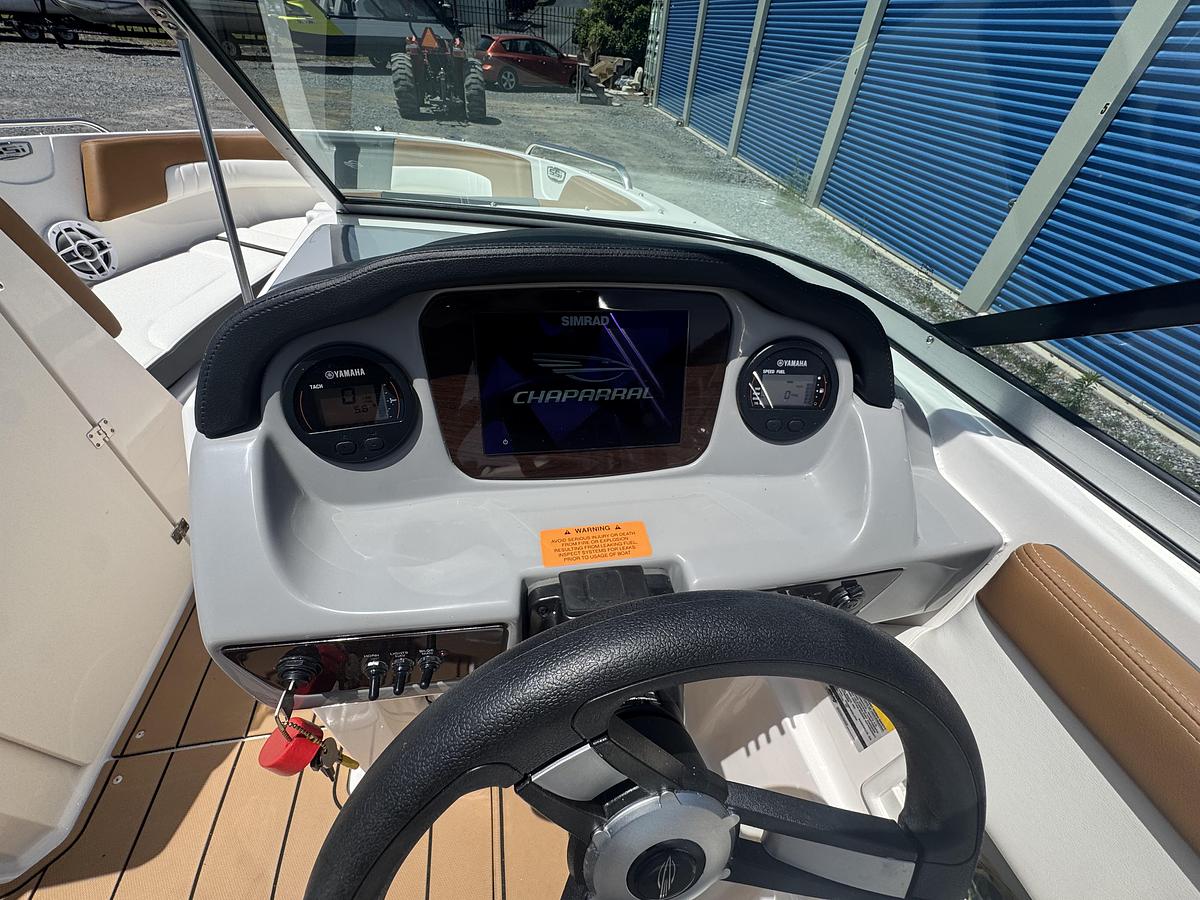Used 2023 Chaparral 23 SSI Outboard