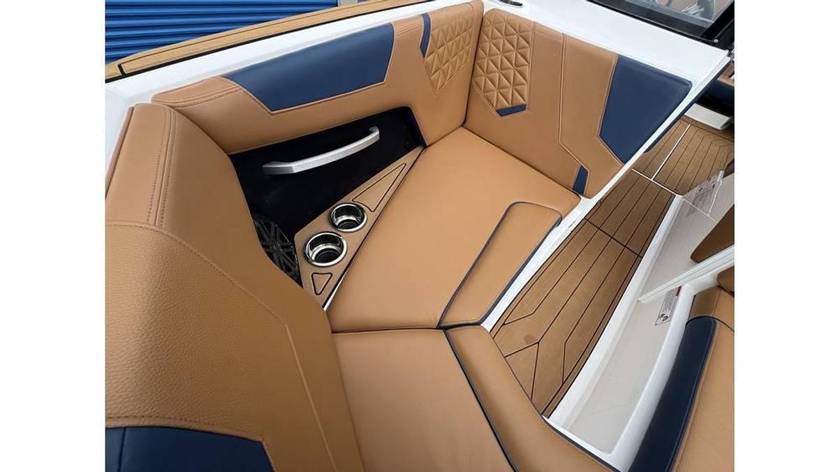 Used 2023 Nautique GS22