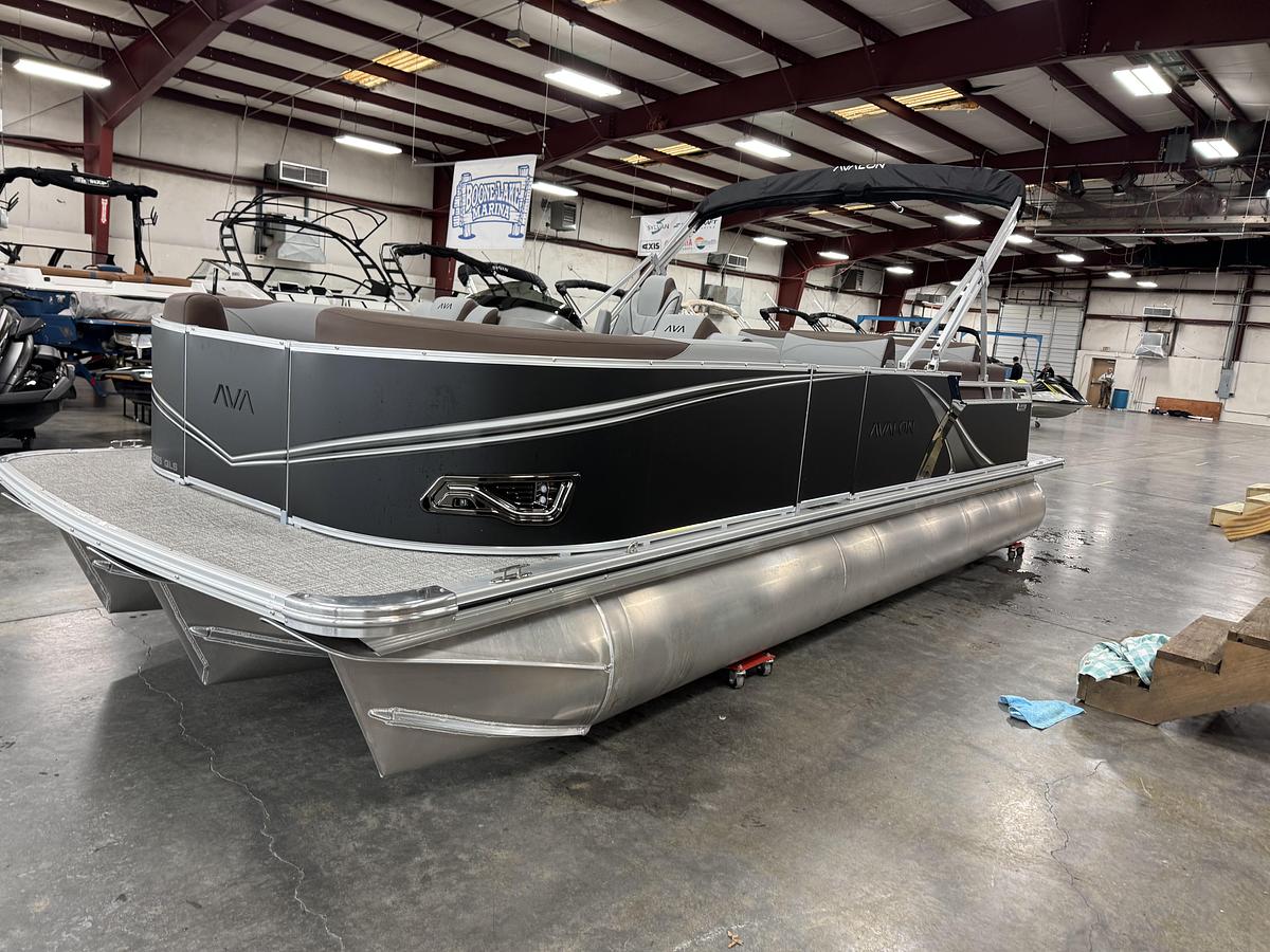 2026 Avalon 23 LSZ QLS