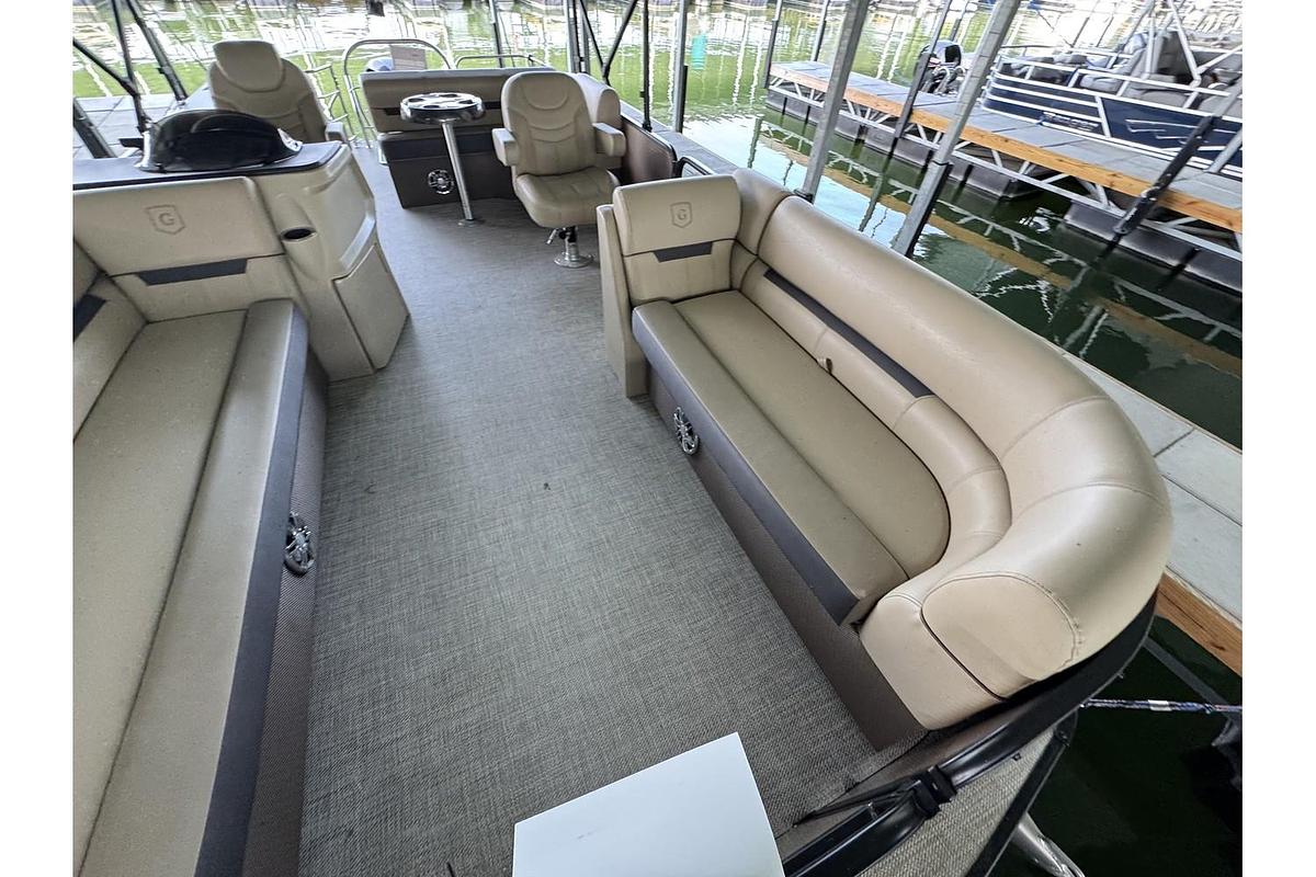 Used 2022 Sweetwater SW 2286 SFL