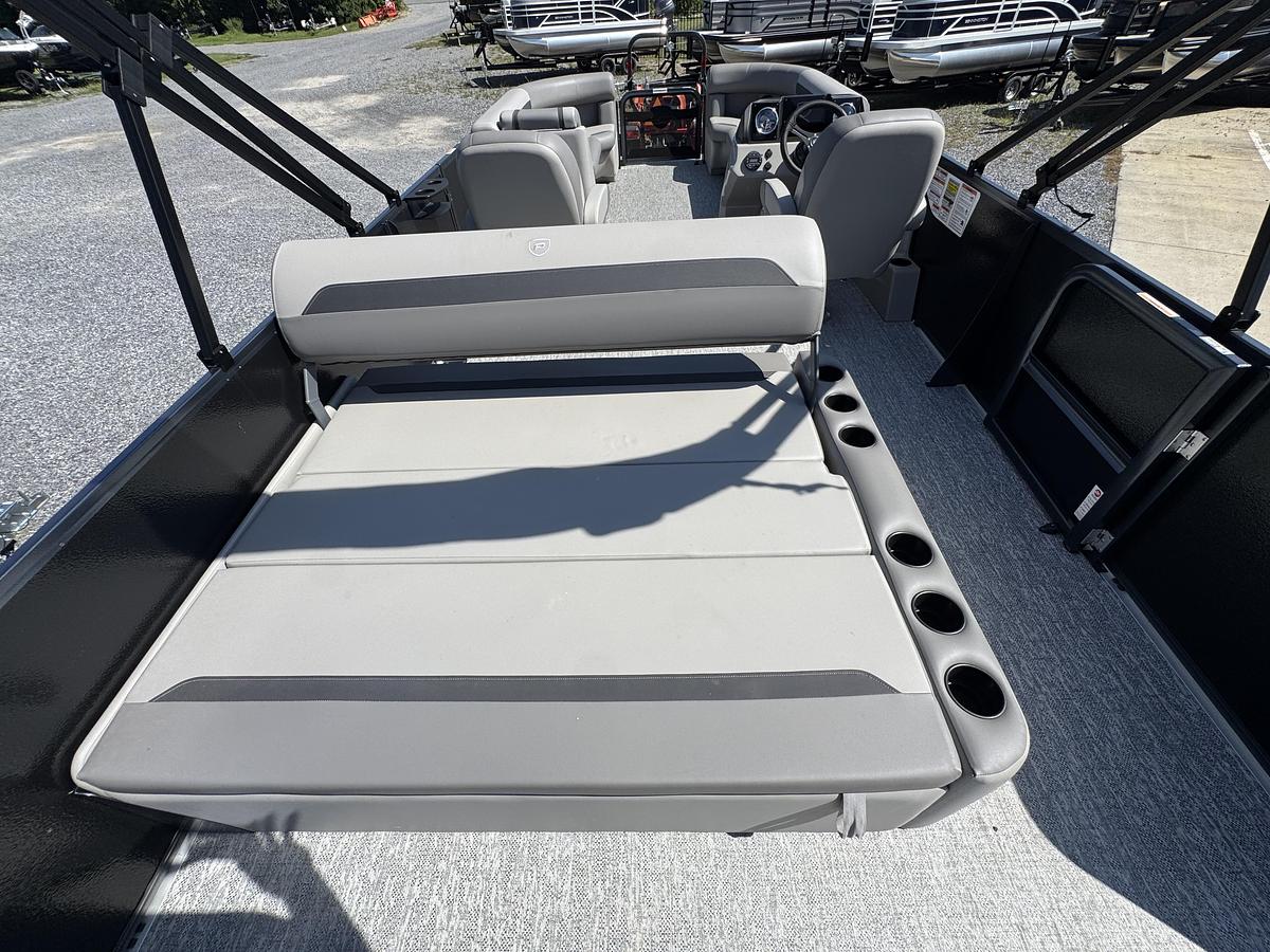 2026 Premier 220 SunScape RL