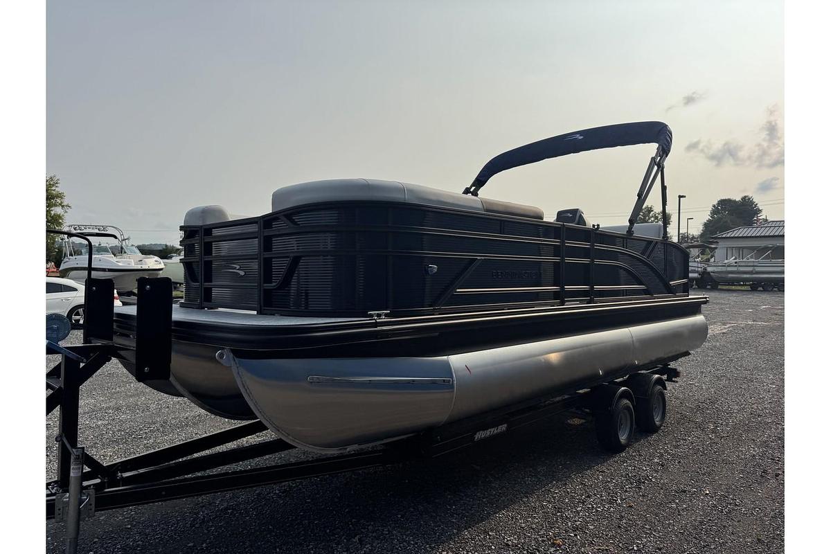 2026 Bennington 22 SSB-SPS