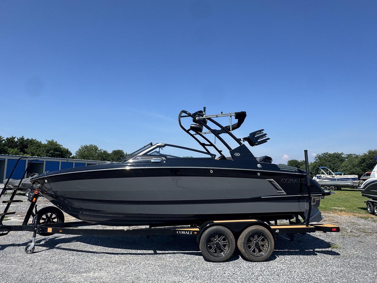 2026 Cobalt R4 Surf