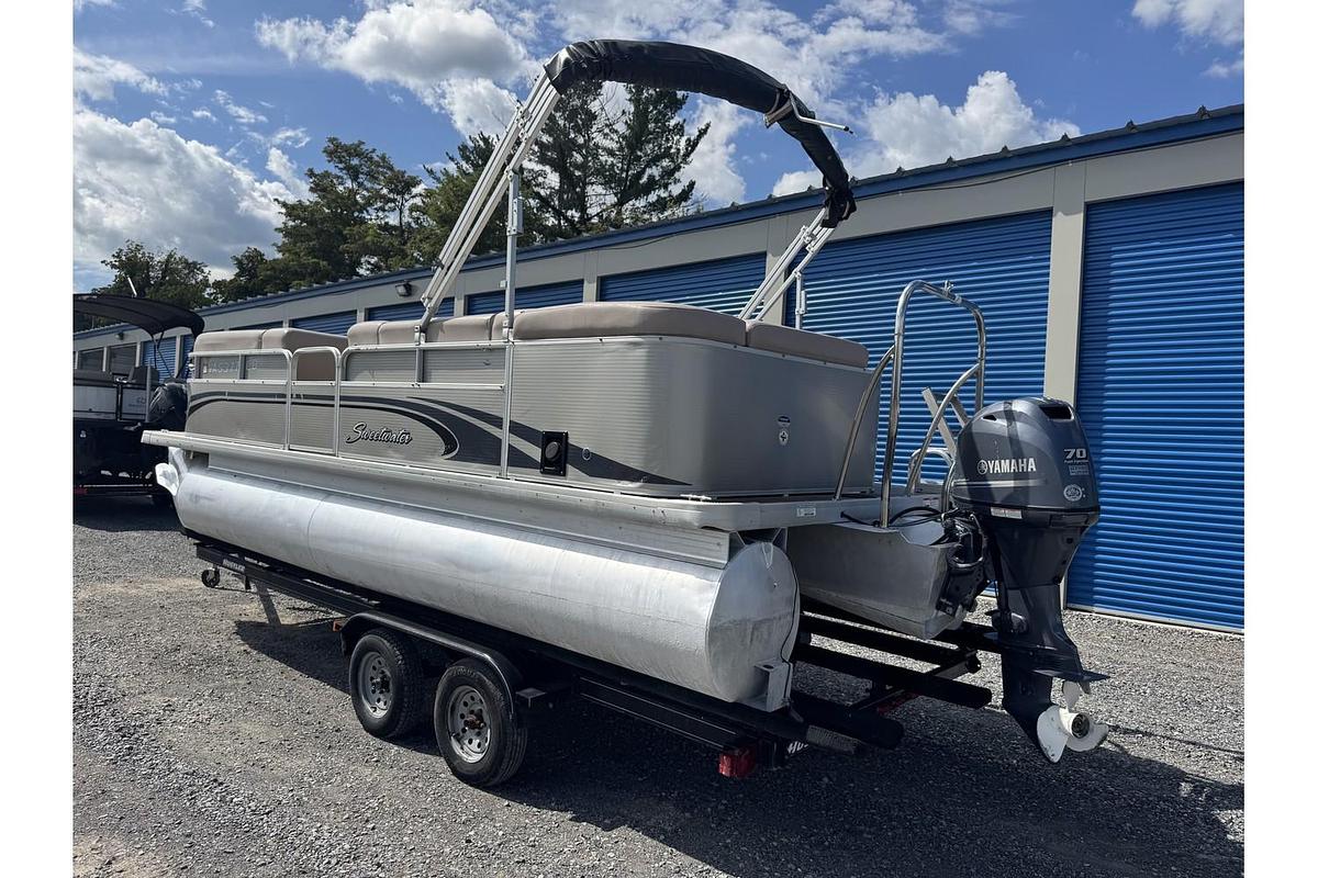 Used 2013 Sweetwater Sweetwater SW 2286