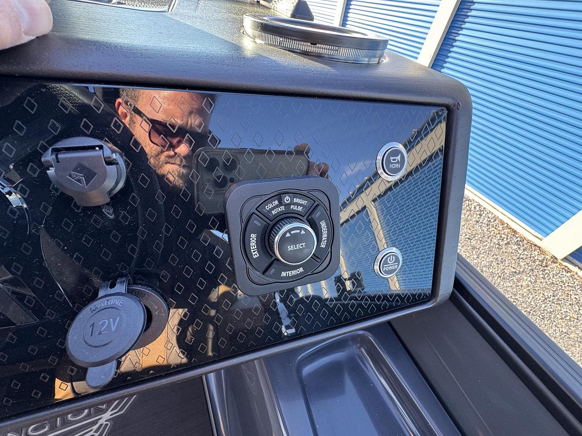 2026 Bennington 24 MSL