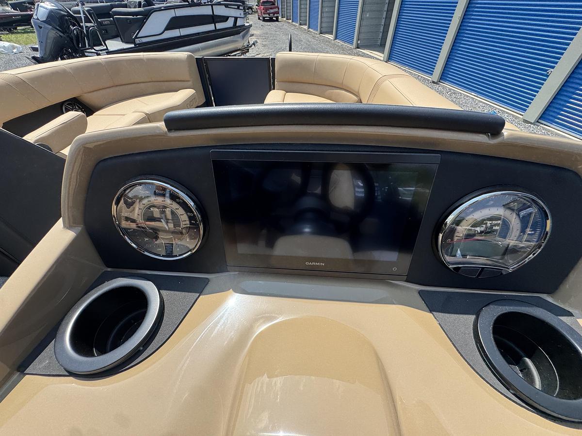 2027 Evotti 523CS 25.5 ft.