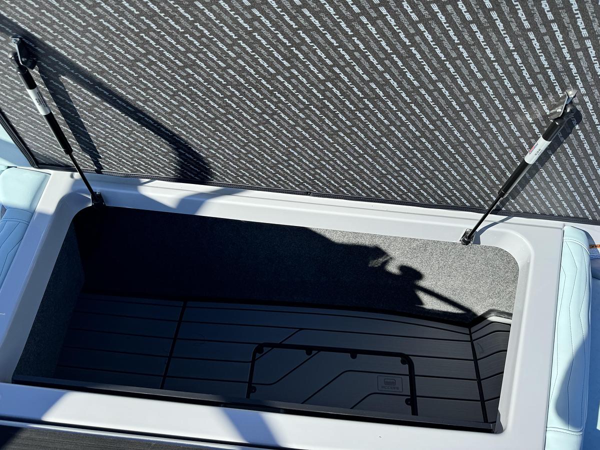 Used 2025 Nautique Super Air G G23