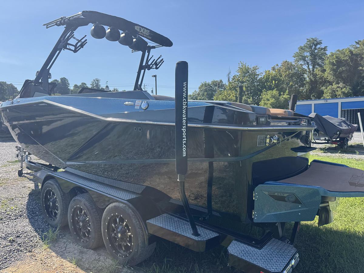 Used 2022 Axis T250