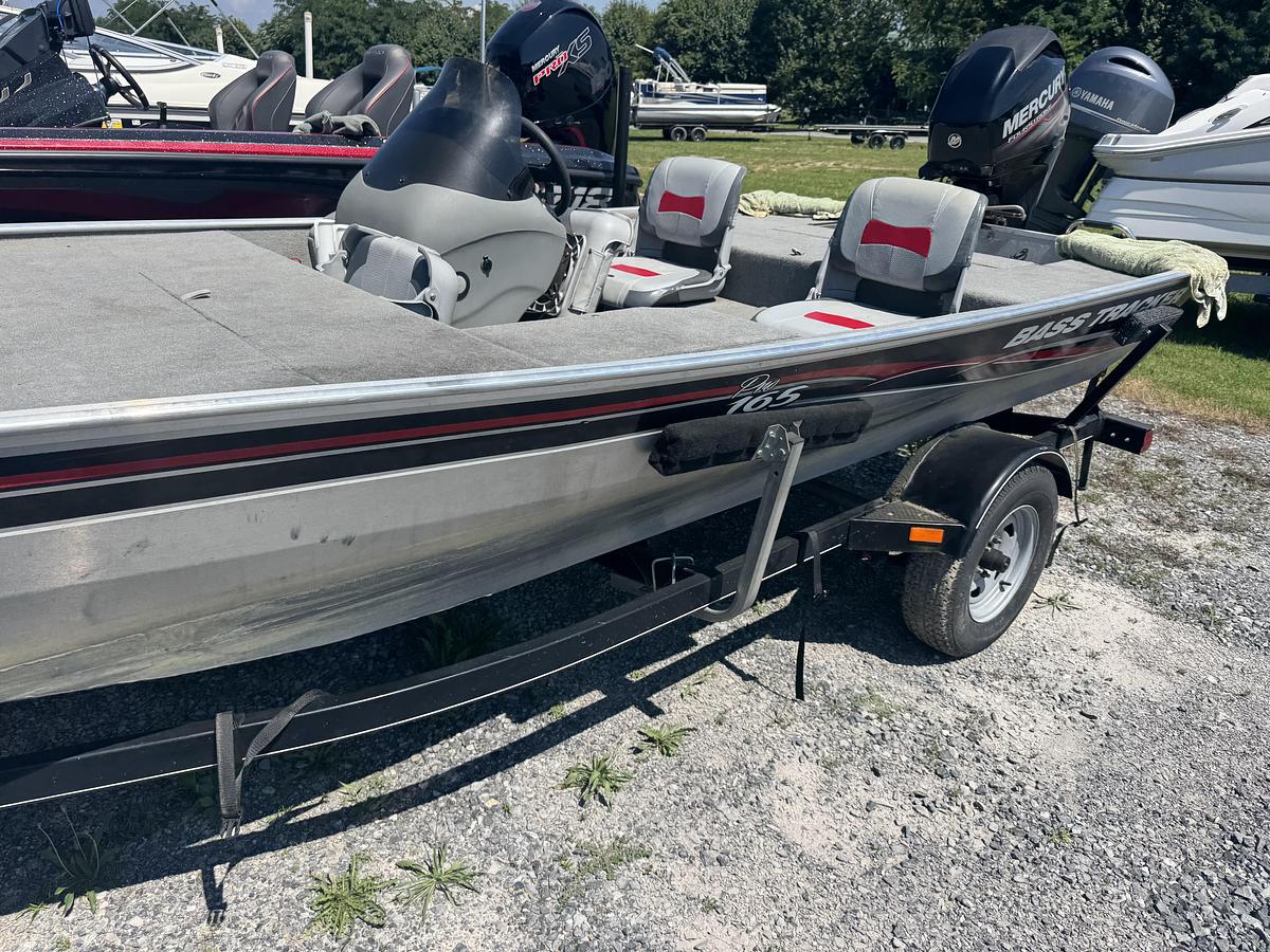 Used 2013 Bass Tracker Pro 165