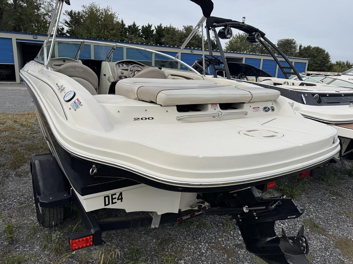 Used 2003 Sea Ray 200 BR