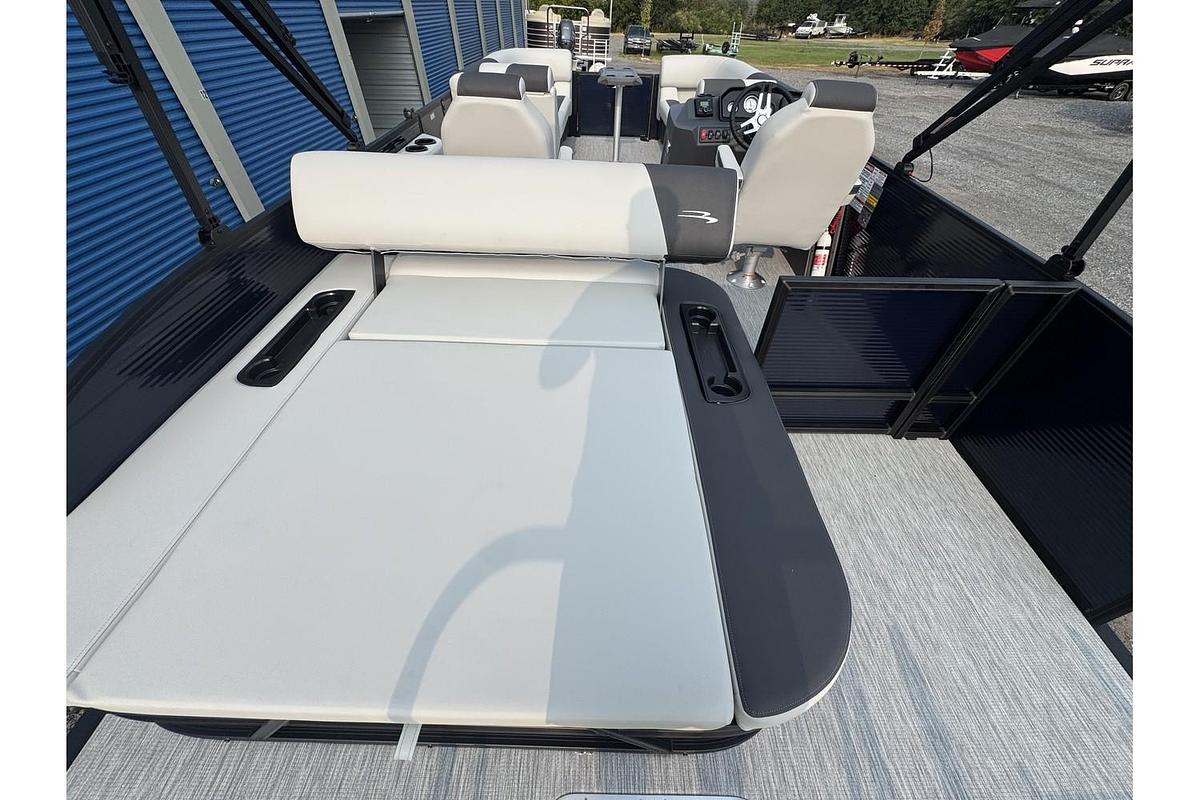 2026 Bennington 22 SSB-SPS
