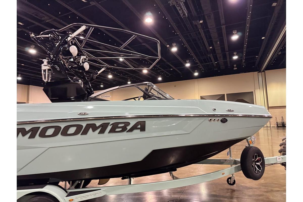 2025 Moomba Max