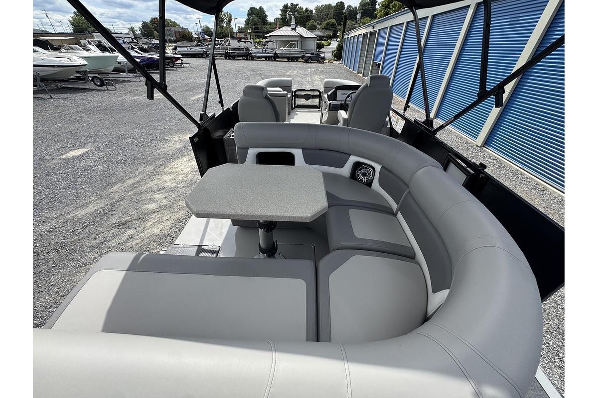 2025 Premier Solaris REV 250